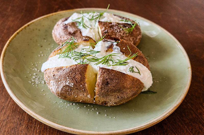 Baked Potato with Anthogalo